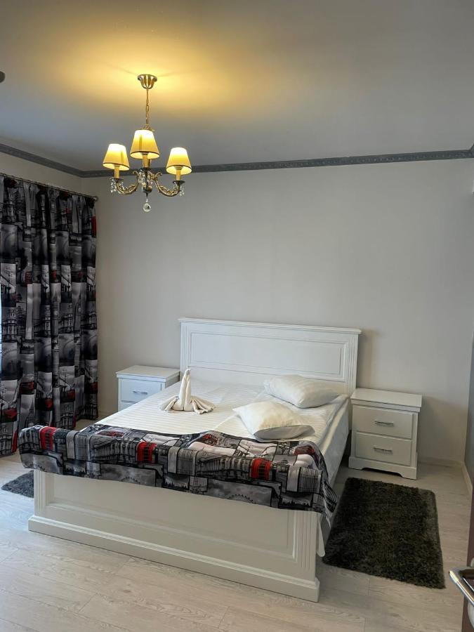 Vila Pati Ploiesti Bagian luar foto